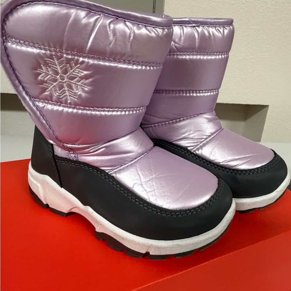 Metallic Lavender Snow Boots with Snowflake Accent